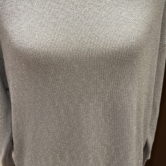 Ann Taylor sweater - Picture 2 of 5
